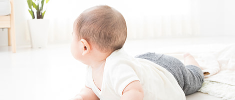 福岡市早良区脳神経外科クリニック高木 赤ちゃんの頭の形を整えるヘルメット治療を提供しています