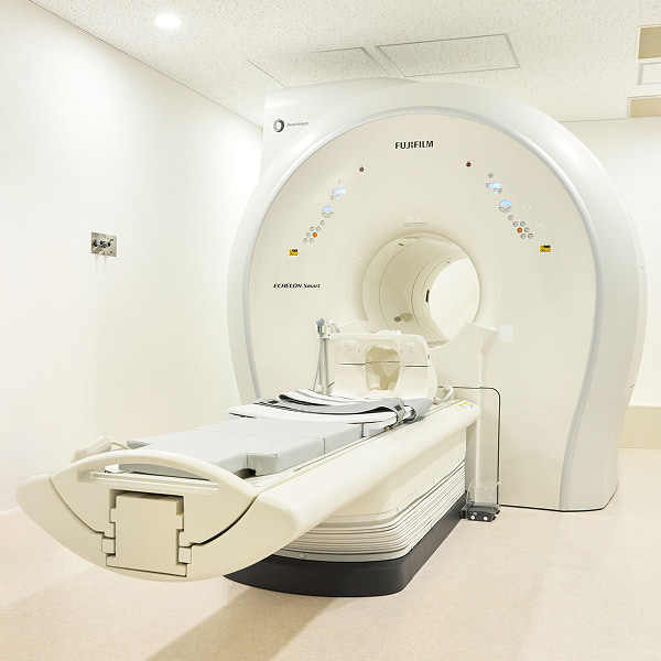 脳神経外科クリニック高木の最新MRI機器