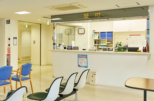 福岡市早良区の脳神経外科クリニック高木 受付の写真