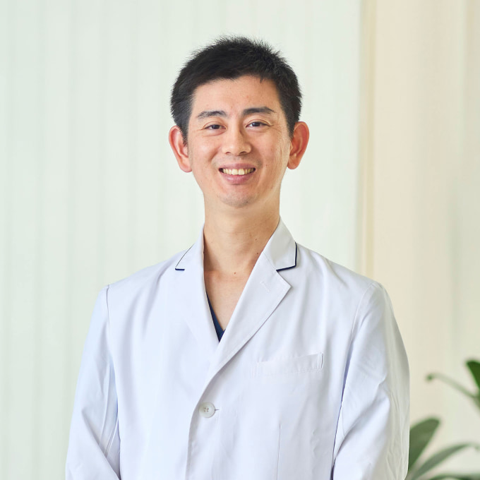 脳神経外科 クリニック高木院長写真