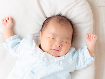 赤ちゃんの頭の形外来イメージ